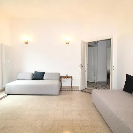 Via Anapo, Eleganza Nel Cuore Di *